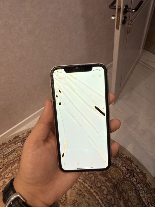 iPhone 11 sotiladi