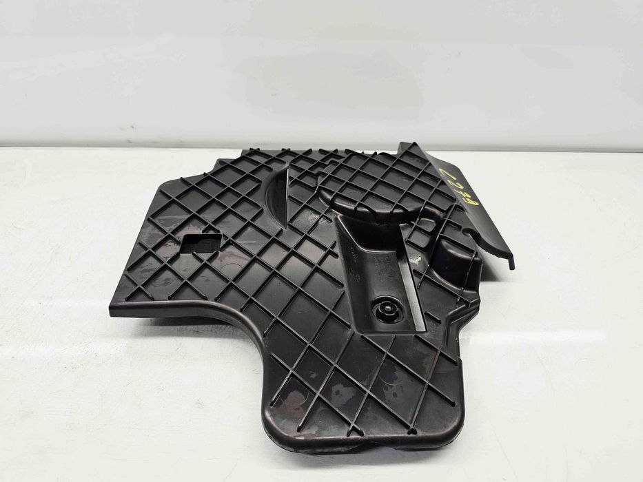 Capac motor  Mercedes Clasa E (W212) [Fabr 2009-2016] A6510100175 2.2