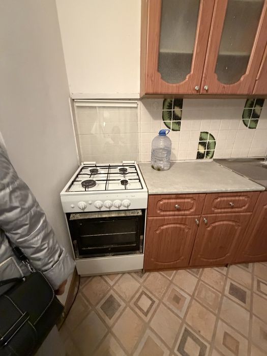 Отдам газ плиту даром