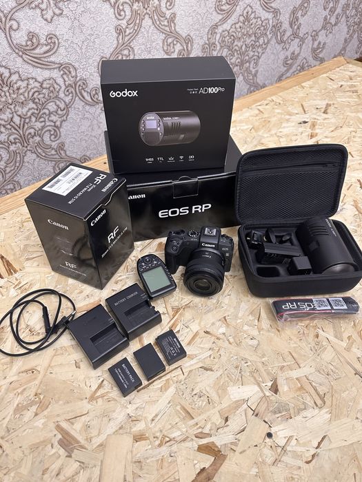 Canon eos Rp , canon 35mm , Godox ad 100pro