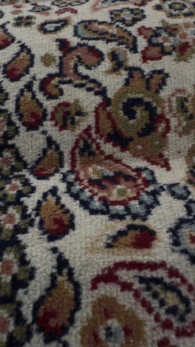 Продам ковер хорошего качества