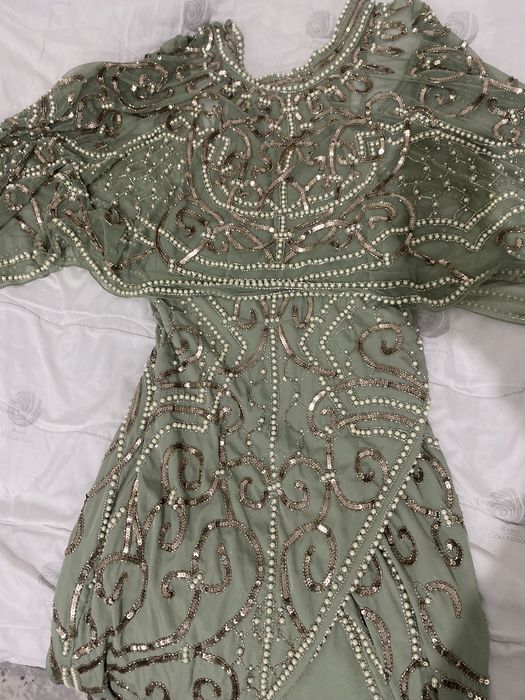 Платье вечернее