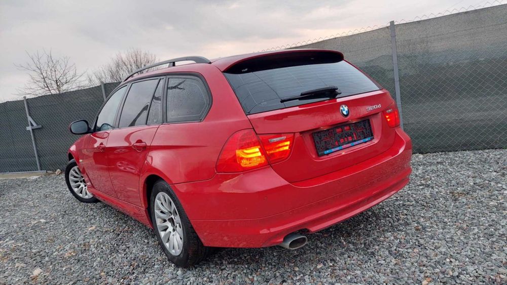 BMW 320d  X-Drive an 2009 177cai Xenon Carte SERVICE 217000 Km