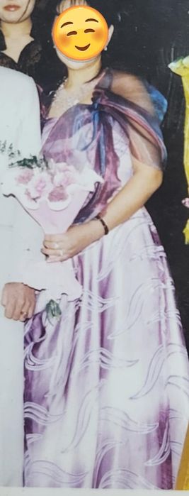 Продаются платья 44-46 размера. БУ