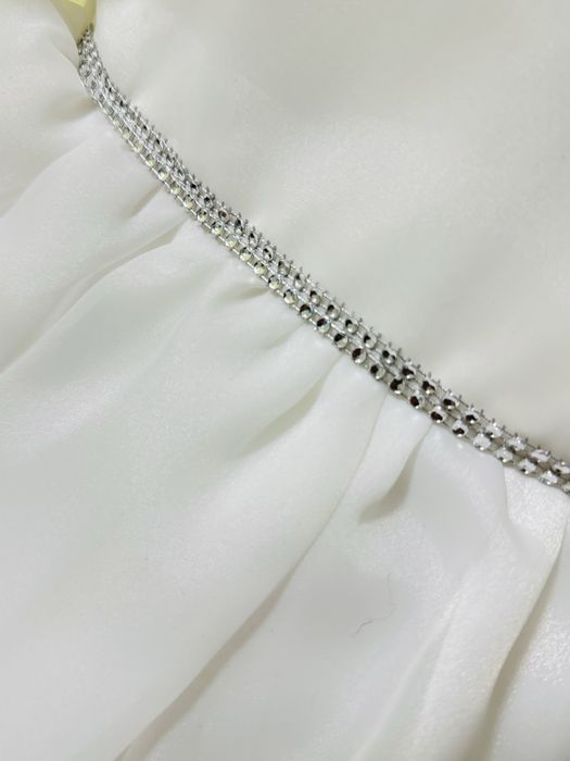 Нарядное платье лля девочки