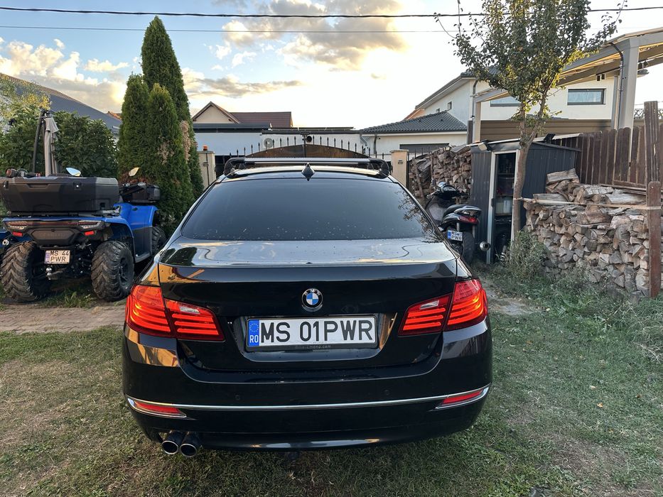 BMW 525 xDrive 4x4 2015 - Pachet M Luxury & Interior Seria 7 Heads up display Full Led
