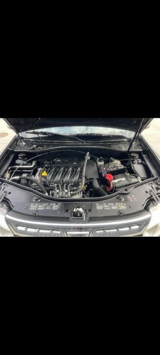 Dacia Duster 1.6 Benzina