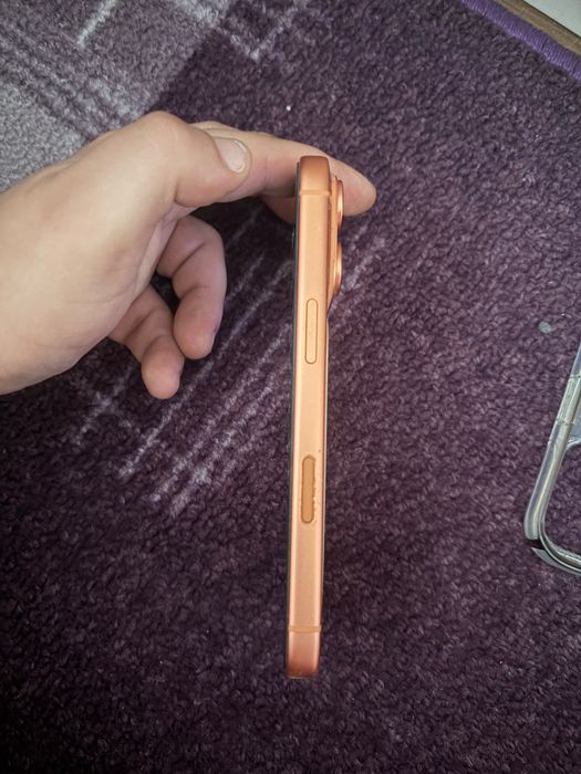 iPhone 17 pro  запазен