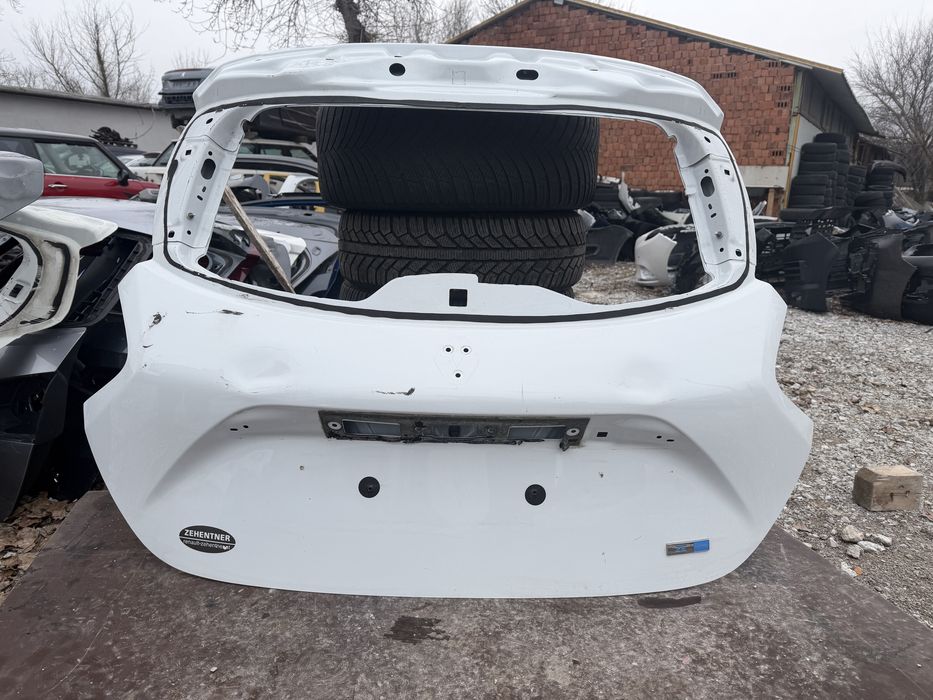 Капак Renault Zoe