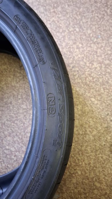Единична лятна гума Michelin Pilot Sport 295 30 19