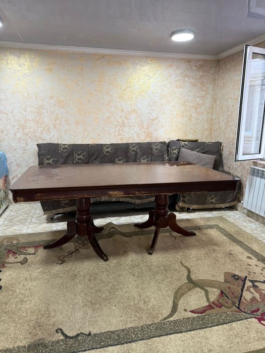 Ас үйге арналған дастархан, қолданысқа өте ыңғайлы