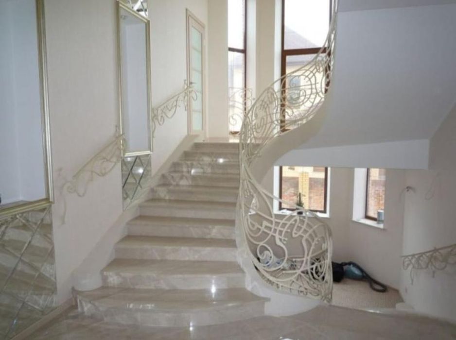 Лестница бетонная монолитная