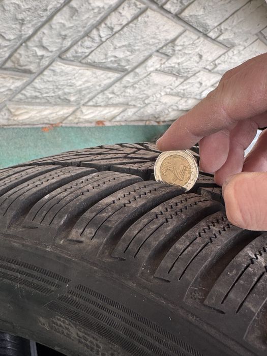 Hankook winter i-cept evo 3 245/40/17