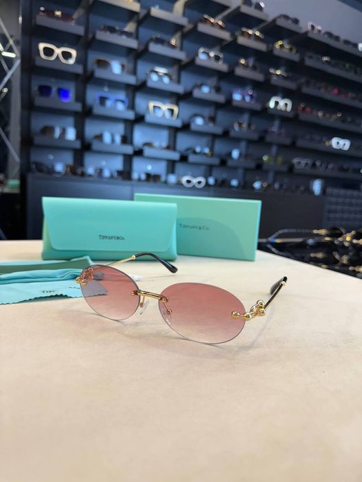 Дамски слънчеви очила