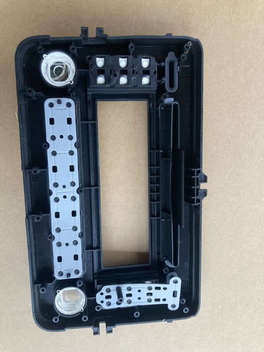 Rama Fata Radio CD Auto VW/Golf RCD 300 MP3