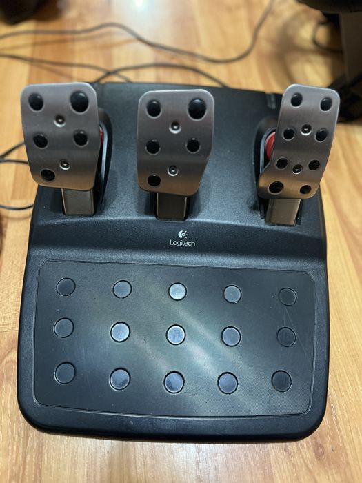 Volan Logitech g27