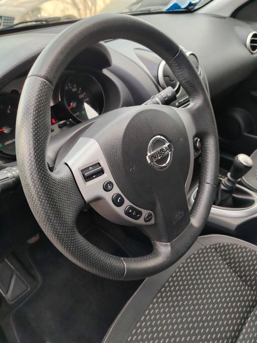 Топ състояние Нисан Кашкай 1.5 DCI