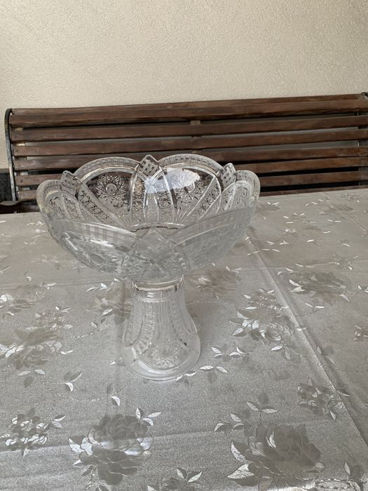 Хрустальные вазы