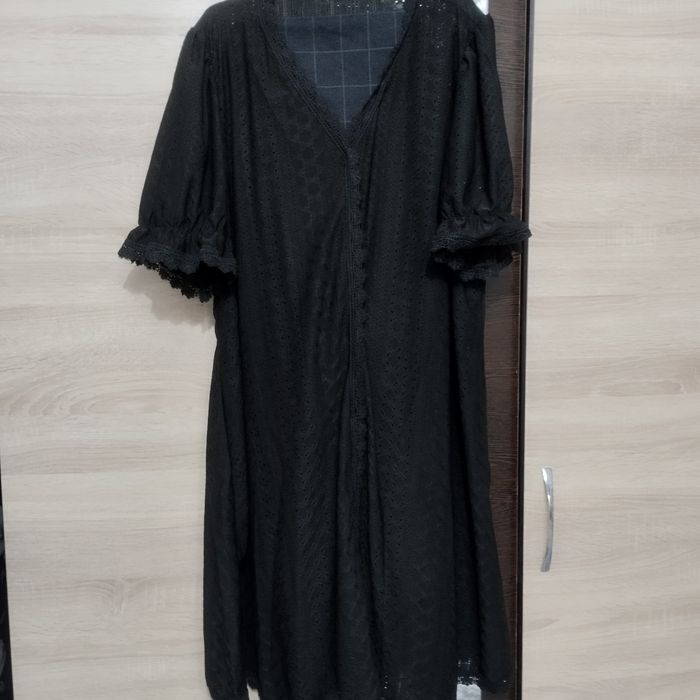 Продам женскую одежду