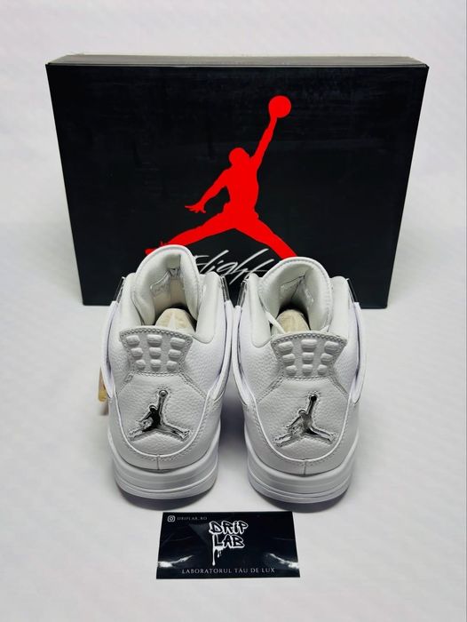Jordan 4 Full White