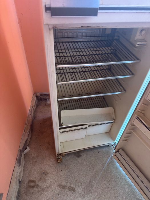 Холодильник продам