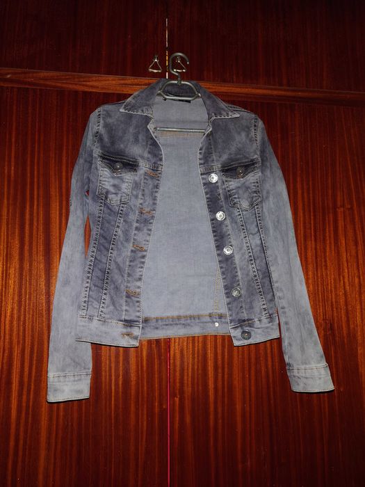 Сиво дънково яке