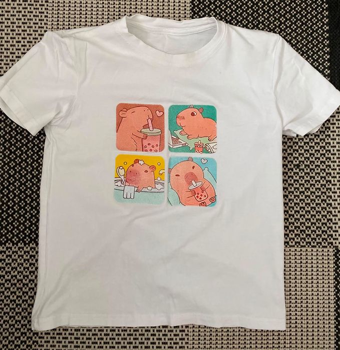 Lot 5 tricouri copii 8–9 ani – Capybara, emoji și imprimeuri moderne