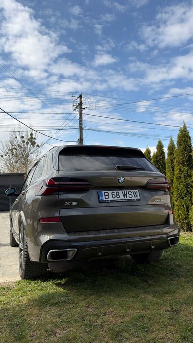 BMW X5 2025 — imagine 3