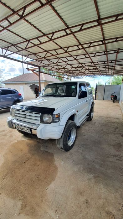 Митсубиси паджеро