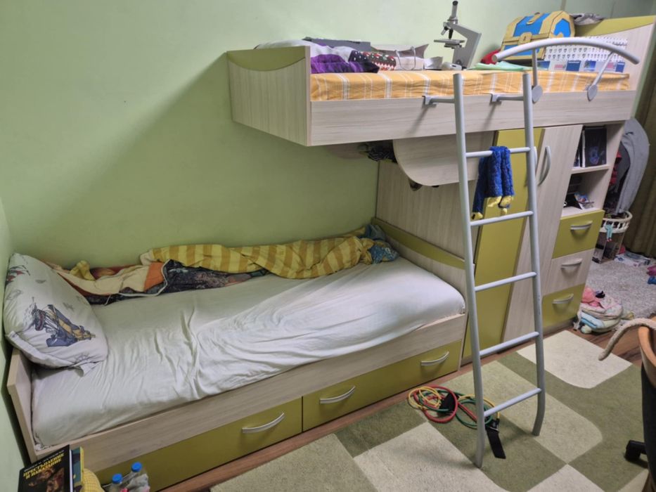 Детско обзавеждане-продавам