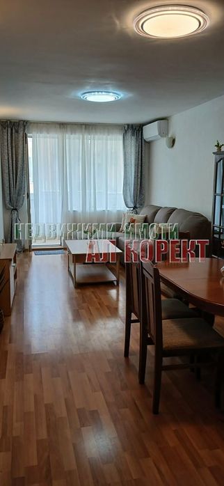 3-стаен в Варна-Център площ 100кв. цена 850евро