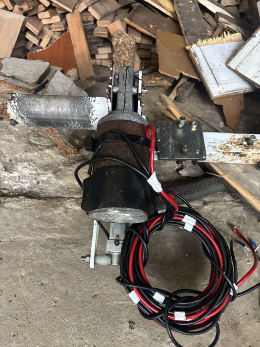 Motor  rulota. 2 bucati