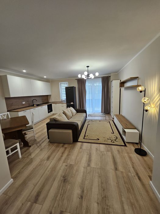 Închiriez apartament 2 camere la VIVO  –  Prima închiriere | Bloc nou