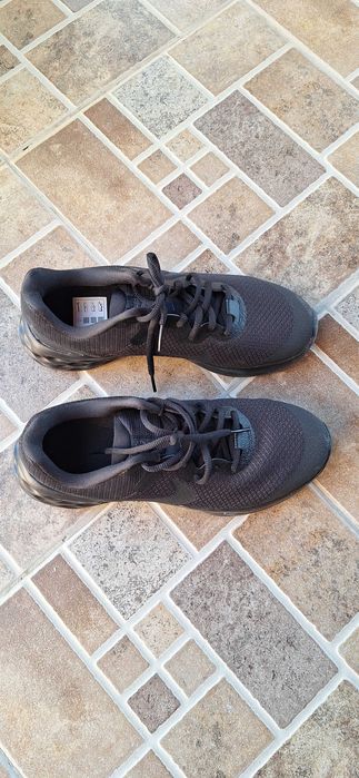 Маратонки Nike 38 номер