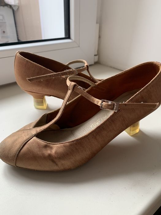 Бальные туфли в нормальном состоянии