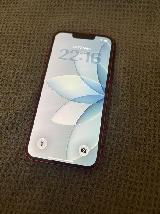 iPhone 13 Red 128gb