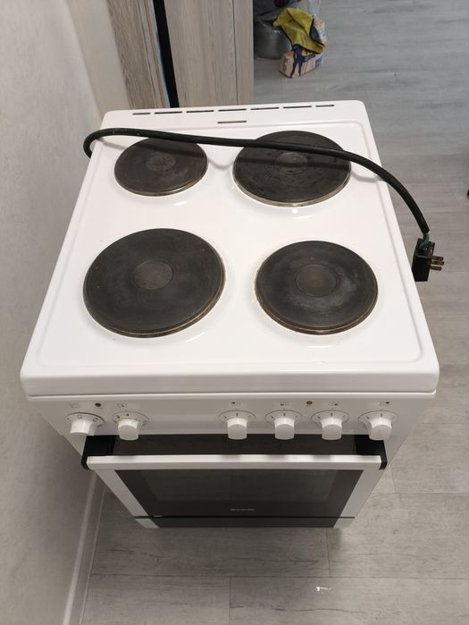 Продам электроплиту Горение, Словения
