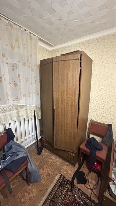 Продам шкаф и 3 стенки б/у