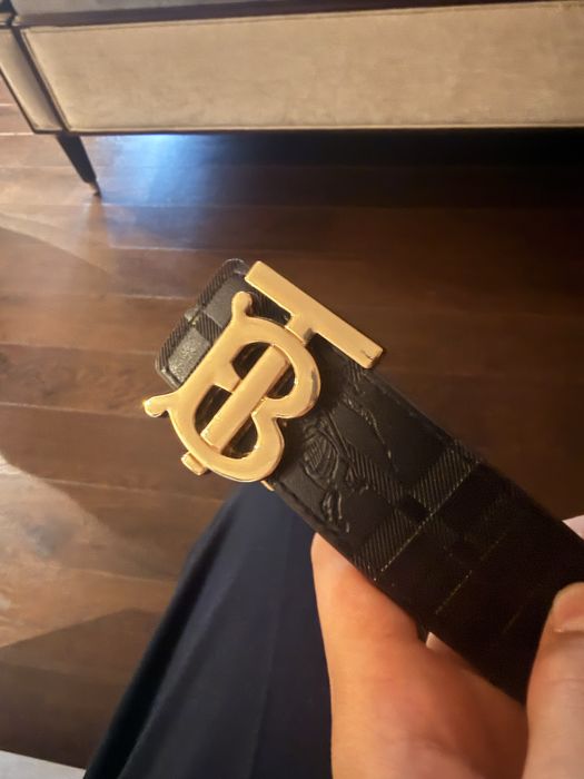 Оригинал ремень от Burberry