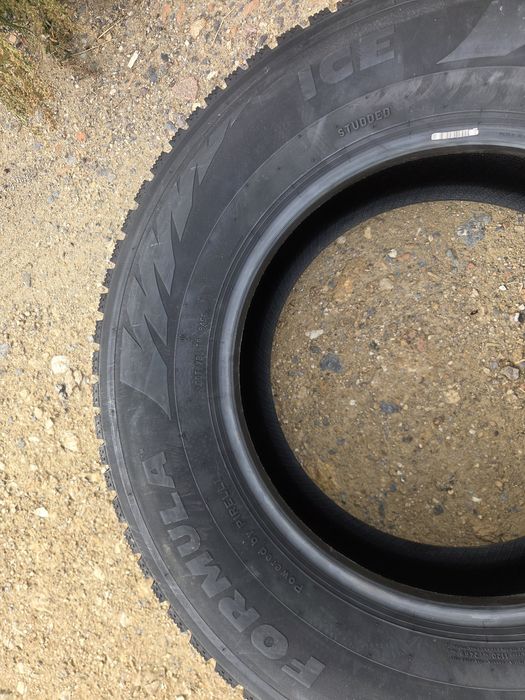 Продам резину зимнюю Pirelli Formula Ice