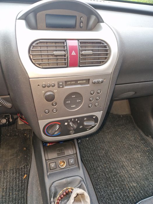 Opel Corsa C 1.0benz Euro 4 Fiscal pe Loc