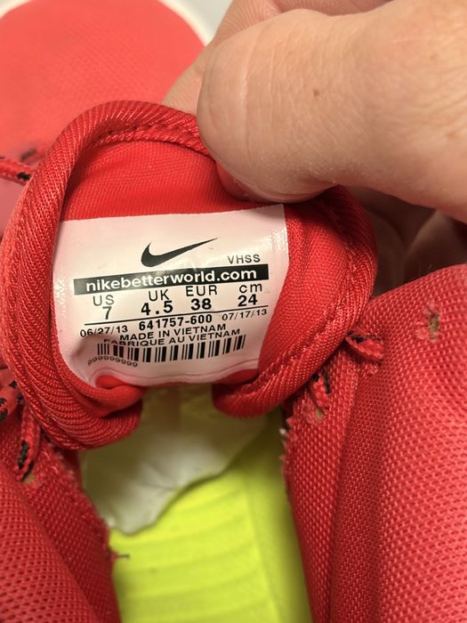 Adidasi nike de dama