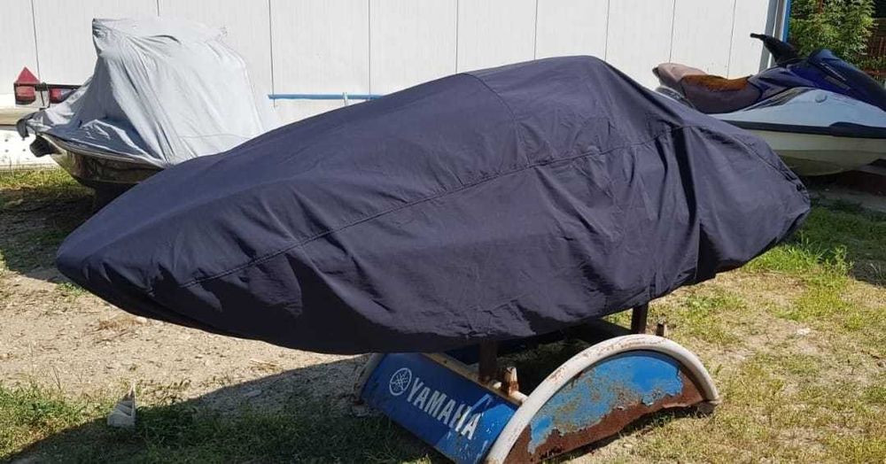 Huse echipamente la comanda