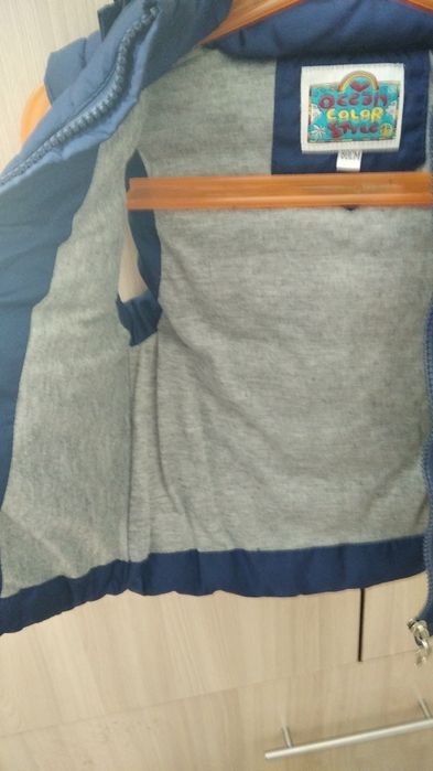 Продам детскую жилетку