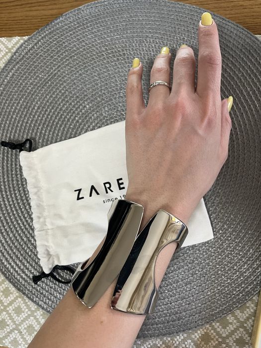 Стоманена гривна Zarena