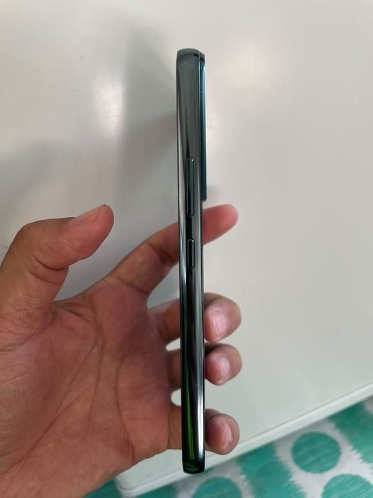 Samsung s22 128gb с петном