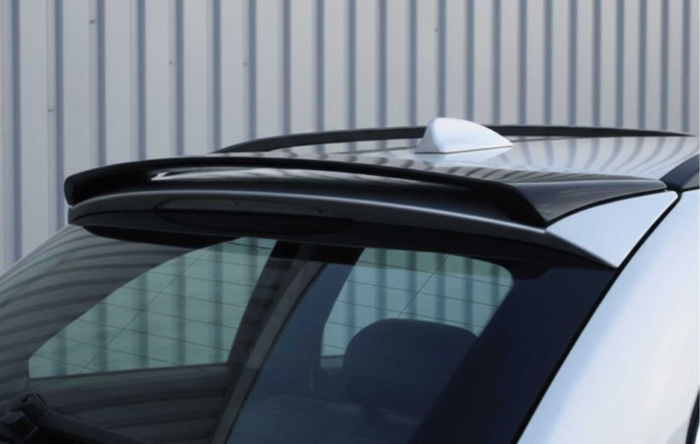 Eleron haion BMW Seria 5 E61 - Negru Lucios