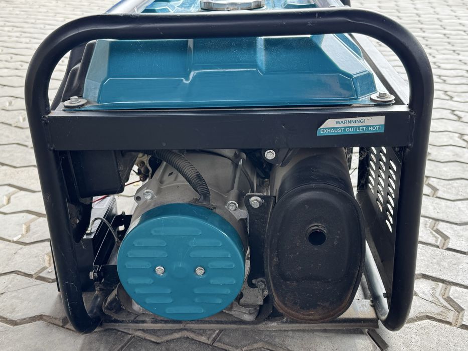 Продам генератор Honda