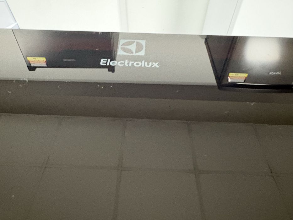 Индукционен плот Electrolux HOI624S (Черен) 60 см.
