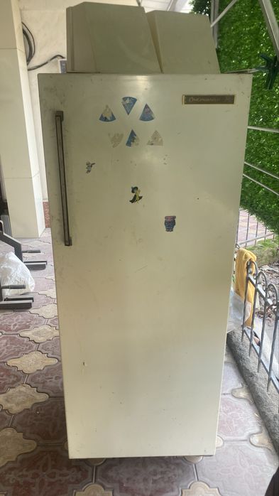 Продается холодильник